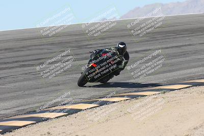 media/Oct-13-2025-Moto Forza (Mon) [[a66d839500]]/3-B Group/Session 2 (Bowl)/